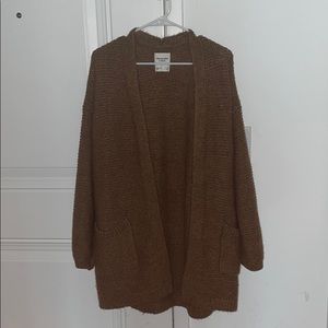 ABERCROMBIE AND FITCH — oversized cardigan